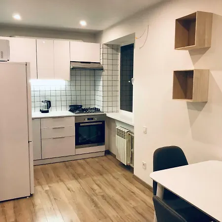 Tf Apartment Двокімнатні Апартаменти В Центрі Міста Полтава Экстерьер фото